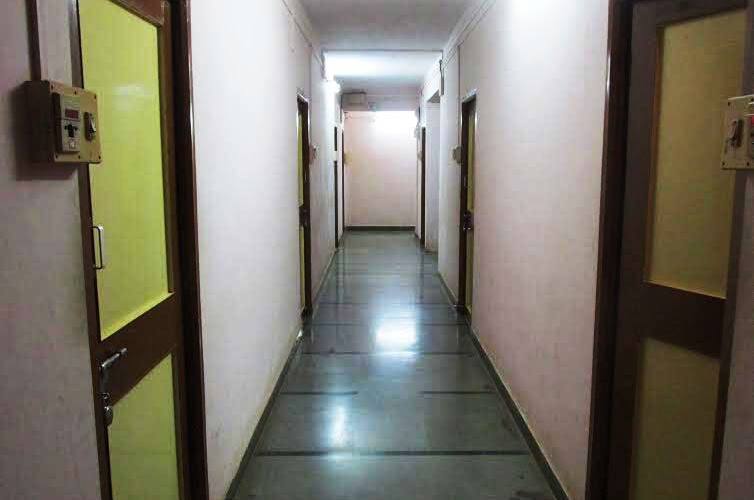 Shraddha Lodge, Ratnagiri 4